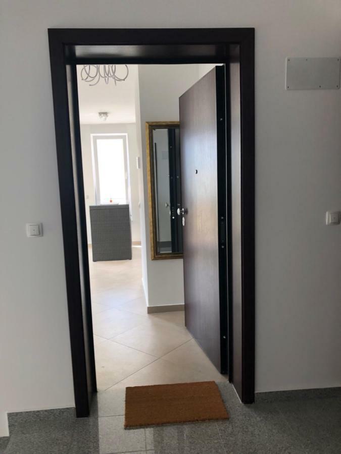 סנג' Apartment Zeljkica - Villa Sunce מראה חיצוני תמונה